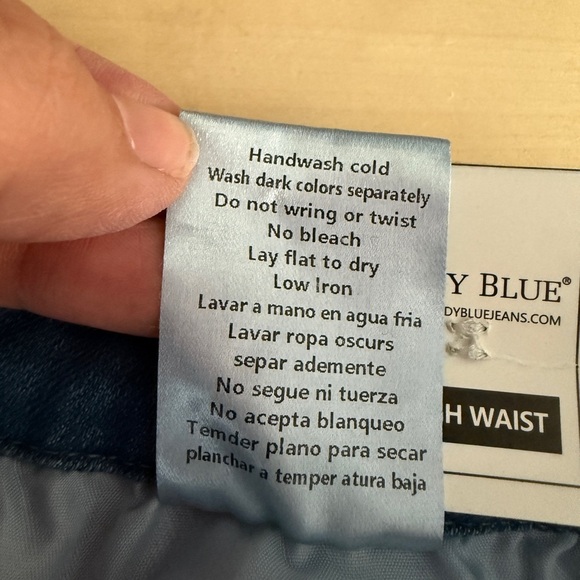 Judy Blue High Waist Button Fly Medium Wash Stretch Jeans - Picture 8 of 11